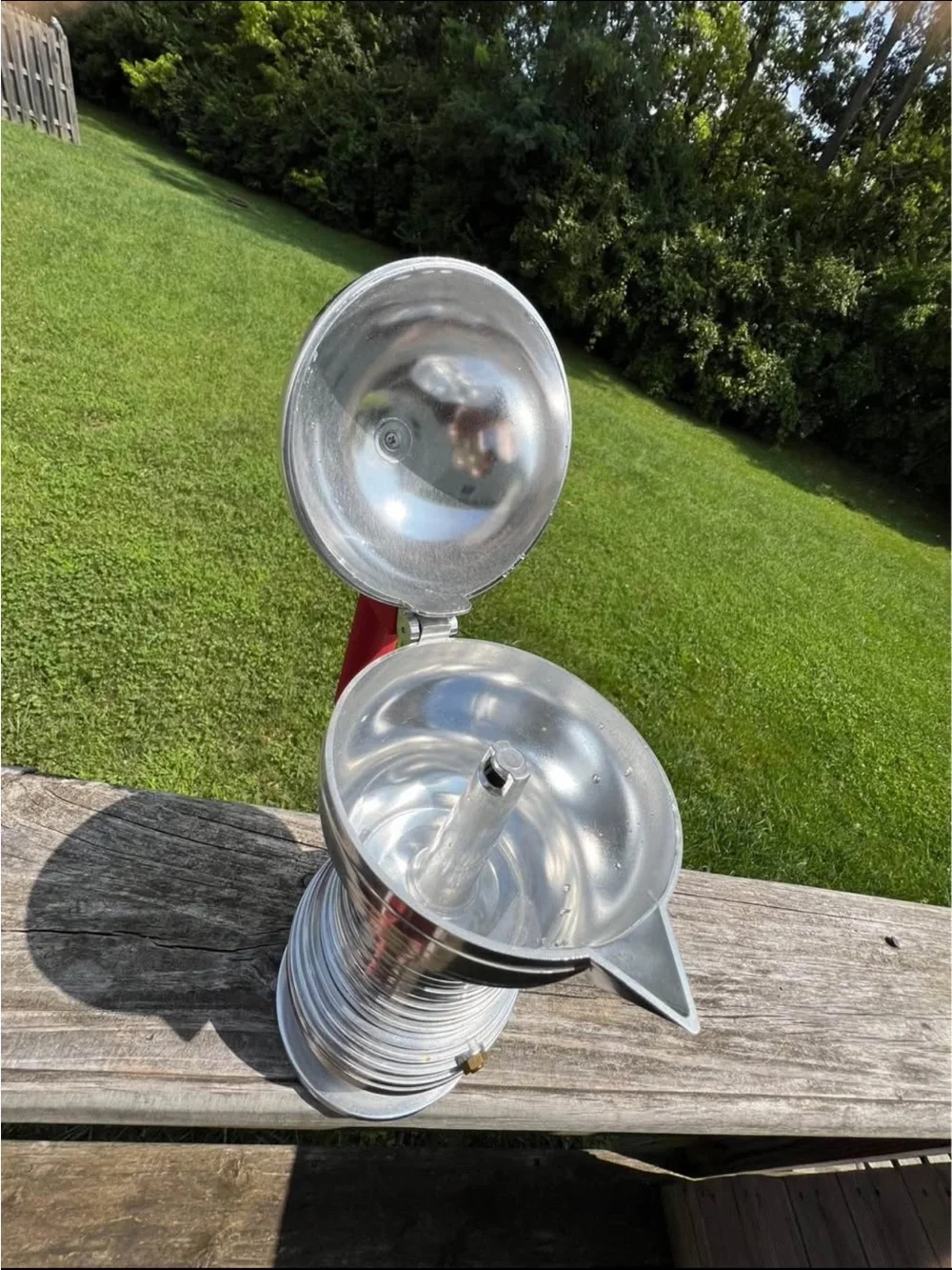 Alessi polished ridged